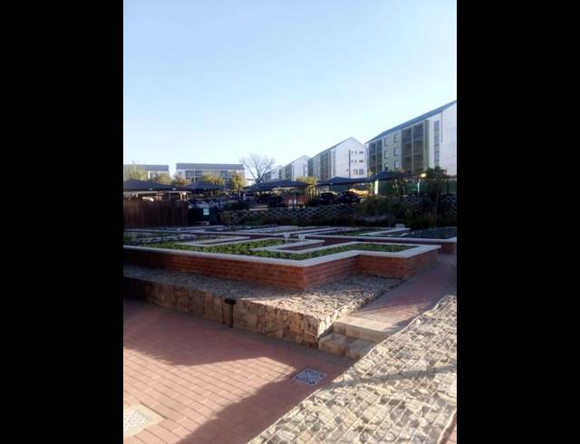 2 BEDROOM APARTMENT FOR SALE IN LINBRO PARK